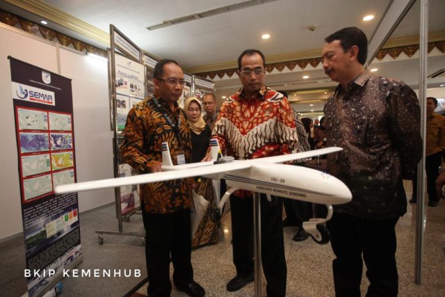Dukung Perkembangan Teknologi Industri Penerbangan, Menhub Harap Dapat Jangkau Daerah Terpencil Di Indonesia Dukung Perkembangan Teknologi Industri Penerbangan, Menhub Harap Dapat Jangkau Daerah Terpencil Di Indonesia