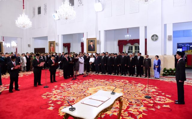 Presiden Saksikan Pengucapan Sumpah Jabatan Dewan Pengawas dan Pimpinan KPK Presiden Saksikan Pengucapan Sumpah Jabatan Dewan Pengawas dan Pimpinan KPK