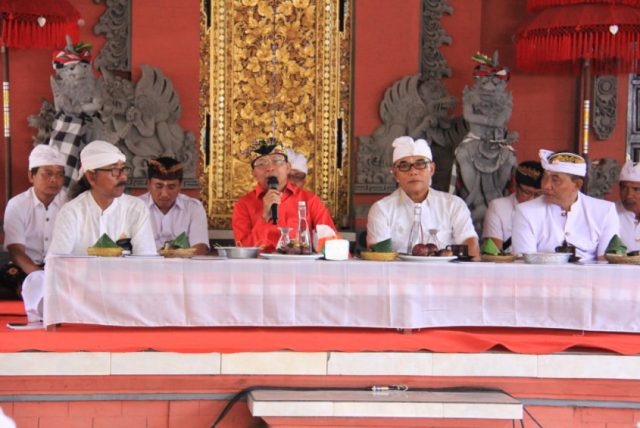 Gubernur Bali Harapkan Pemaknaan Sejarah Pura Tak Berhenti pada Generasi Tua