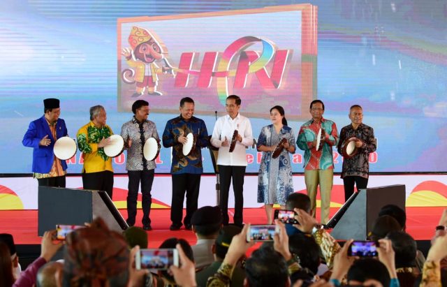 Apresiasi dan Harapan Presiden Jokowi untuk Insan Pers di Peringatan Hari Pers Nasional 2020 Apresiasi dan Harapan Presiden Jokowi untuk Insan Pers di Peringatan Hari Pers Nasional 2020