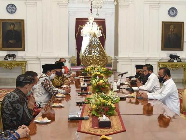 Presiden Jokowi Bahas Penanganan Covid-19 Bersama Tokoh Lintas Agama halo indonesia
