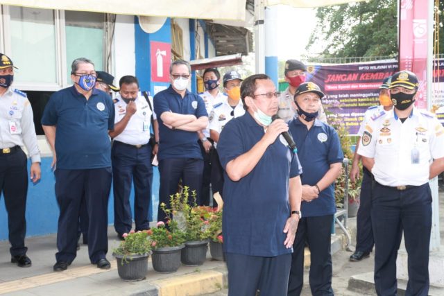 AKTIFKAN EKONOMI MASYARAKAT, DITJEN HUBDAT LAKUKAN PADAT KARYA DI TERMINAL RAJABASA AKTIFKAN EKONOMI MASYARAKAT, DITJEN HUBDAT LAKUKAN PADAT KARYA DI TERMINAL RAJABASA