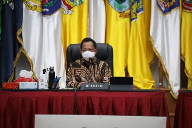 Disiplin Protokol Kesehatan Harus Tetap Ditegakkan Meskipun Ada Vaksin Covid-19 Disiplin Protokol Kesehatan Harus Tetap Ditegakkan Meskipun Ada Vaksin Covid-19