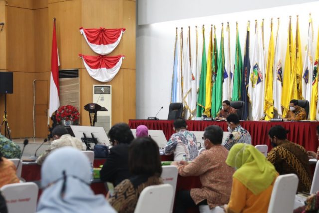Kemendagri Catatkan Realisasi Anggaran Tahun 2020 Sebesar 98,75% Kemendagri Catatkan Realisasi Anggaran Tahun 2020 Sebesar 98,75%