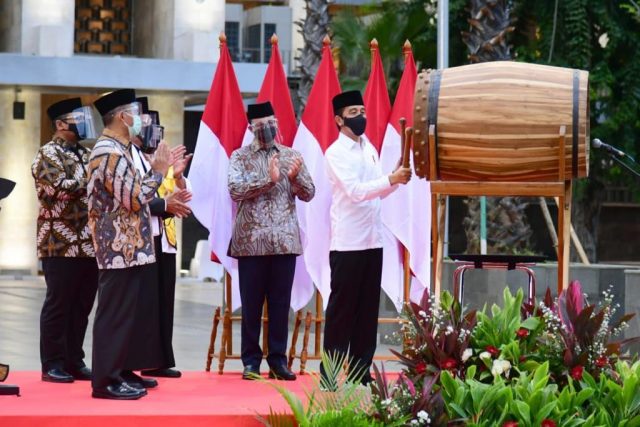 Presiden: Tak Hanya Megah, Istiqlal Harus Jadi Sarana Umat Tingkatkan Iman dan Takwa Presiden: Tak Hanya Megah, Istiqlal Harus Jadi Sarana Umat Tingkatkan Iman dan Takwa