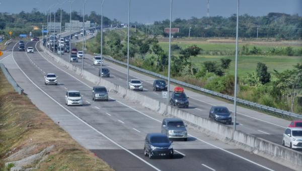 Kemenhub Pantau Puncak Arus Balik Libur Nataru Kemenhub Pantau Puncak Arus Balik Libur Nataru