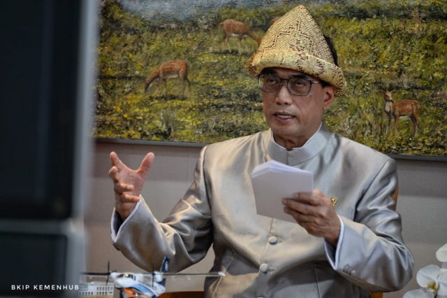Menhub Sampaikan Hasil Pemantauan Angkutan Natal 2020 dan Tahun Baru 2021 Menhub Sampaikan Hasil Pemantauan Angkutan Natal 2020 dan Tahun Baru 2021