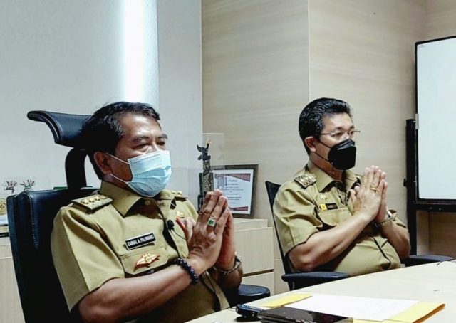 Gubernur-Wakil Gubernur Ajak Masyarakat Disiplin Terapkan Prokes Gubernur-Wakil Gubernur Ajak Masyarakat Disiplin Terapkan Prokes