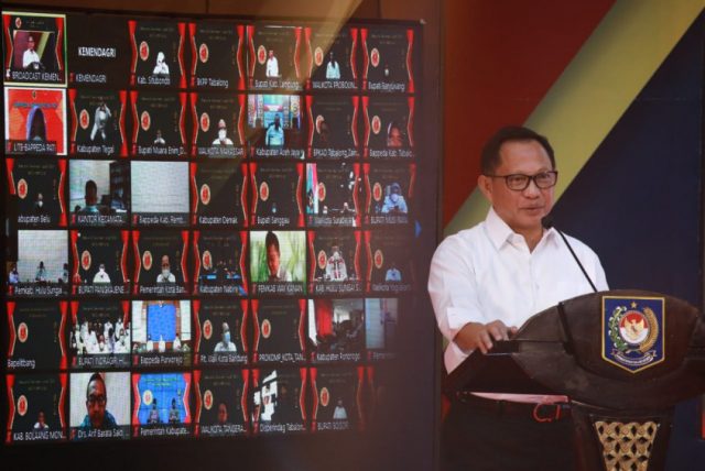 Mendagri Prihatin Ada Daerah yang Kurang Inovatif, Bahkan Tak Bisa Dinilai Inovasinya Mendagri Prihatin Ada Daerah yang Kurang Inovatif, Bahkan Tak Bisa Dinilai Inovasinya