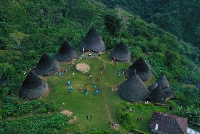 Menparekraf Sandiaga Kagumi Keindahan Alam dan Budaya Desa Wisata Wae Rebo