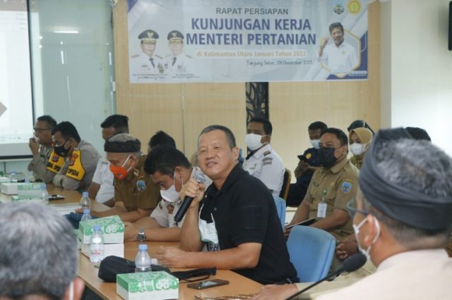 Kunjungi Kaltara Lagi, Mentan Rencana Luncurkan Desa Korporasi Kambing Tujuan Ekspor Kunjungi Kaltara Lagi, Mentan Rencana Luncurkan Desa Korporasi Kambing Tujuan Ekspor