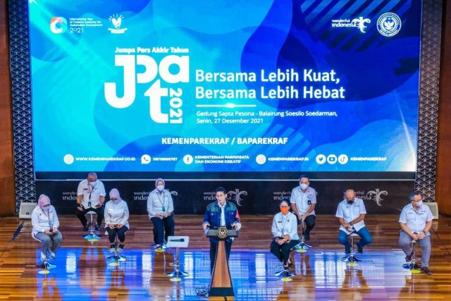 Kemenparekraf Targetkan 3,6 juta Wisman pada 2022, Perkuat Kebangkitan Ekonomi dan Penciptaan Lapangan Kerja Kemenparekraf Targetkan 3,6 juta Wisman pada 2022, Perkuat Kebangkitan Ekonomi dan Penciptaan Lapangan Kerja