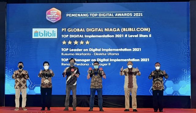 Kapabilitas Teknologi Blibli Raih Tiga Penghargaan di TOP DIGITAL Awards 2021 Kapabilitas Teknologi Blibli Raih Tiga Penghargaan di TOP DIGITAL Awards 2021