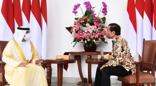Presiden Jokowi Terima Delegasi Persatuan Emirat Arab Presiden Jokowi Terima Delegasi Persatuan Emirat Arab