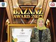 Gubernur Khofifah Terima Penghargaan Baznas Award 2023 Sebagai Gubernur Pendukung Utama Pengelolaan Zakat