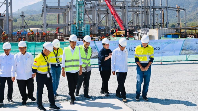 Presiden Optimistis Smelter PT AMNT di Sumbawa Barat Rampung Pertengahan 2024 Presiden Optimistis Smelter PT AMNT di Sumbawa Barat Rampung Pertengahan 2024