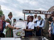 Menparekraf: Kentalnya Budaya di Desa Wisata Tebara Bikin Semangat Membara untuk Berwisata