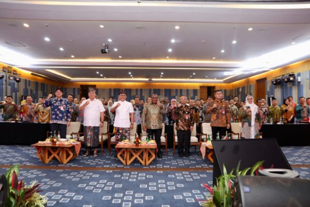 Wamendagri Tegaskan Komitmen Pemerintah Wujudkan Pemerataan Pembangunan di Indonesia