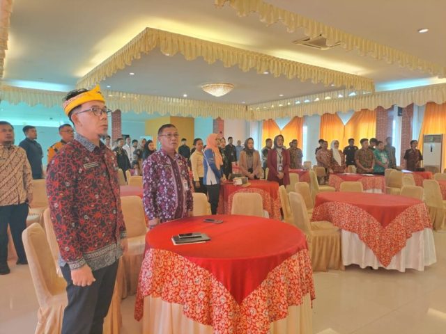Dinas ESDM Kaltara Sosialisasikan Perizinan Tenaga Listrik Dinas ESDM Kaltara Sosialisasikan Perizinan Tenaga Listrik