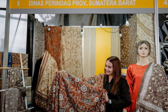 Istana Berbatik Jadi Momentum Promosi Batik ke Kancah Internasional