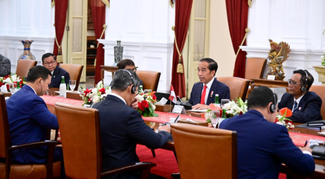 Presiden Jokowi dan PM Kamboja Bahas Ketahanan Pangan hingga Perlindungan WNI
