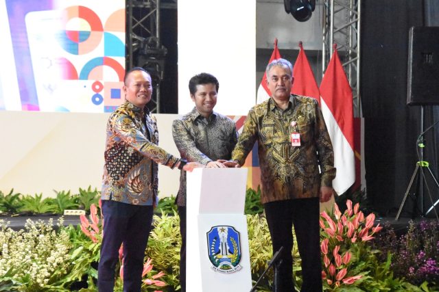 Plt Gubernur, Emil Elestianto Dardak Buka Jatim Fest 2023 Plt Gubernur, Emil Elestianto Dardak Buka Jatim Fest 2023