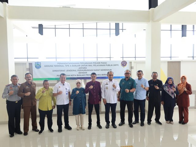 Ditjen Hubdat – Pemda Banjar Tandatangani Perjanjian Pinjam Pakai Terminal Tipe A Banjar Menjadi Mal Pelayanan Publik Ditjen Hubdat – Pemda Banjar Tandatangani Perjanjian Pinjam Pakai Terminal Tipe A Banjar Menjadi Mal Pelayanan Publik