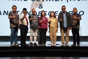 Wamenparekraf Tinjau Kesiapan Graha Bethany Nginden Surabaya Jelang Perayaan Natal Nasional