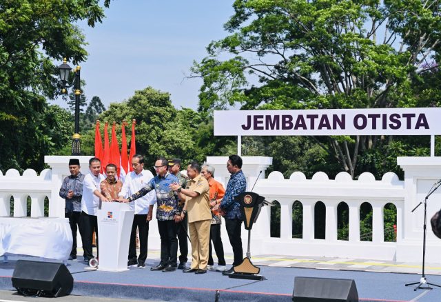 Presiden Jokowi Resmikan Jembatan Otto Iskandar Dinata Bogor