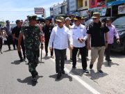 Usai Pencoblosan, Gubernur Kalteng Kunjungi Sejumlah TPS di Kota Palangka Raya