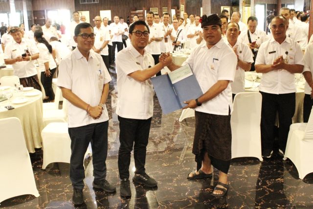 Wawali Arya Wibawa Buka Rakor Forum Perbekel/Lurah Kota Denpasar, Bahas 3 Isu Strategis, Dari Perpajakan Hingga Penanganan Sampah dan Banjir