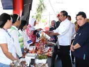Presiden Ajak Nasabah PNM Mekaar di Bitung Jaga Semangat dan Disiplin dalam Berusaha
