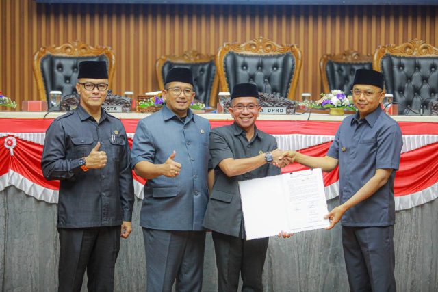Penjabat Wali Kota Bandung Proyeksikan Pendapatan Daerah Naik Penjabat Wali Kota Bandung Proyeksikan Pendapatan Daerah Naik