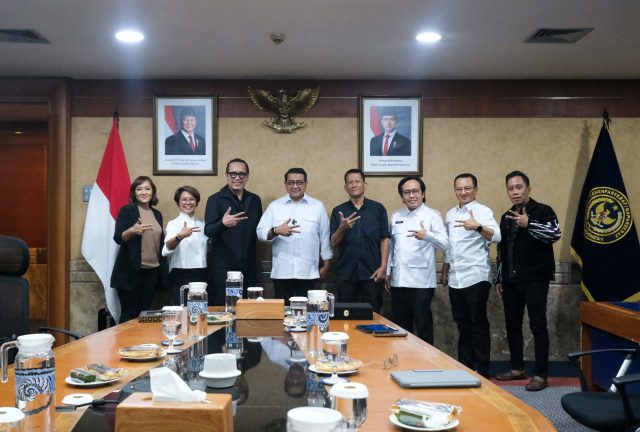 Audiensi dengan Backstagers, Menekraf Komitmen Majukan EO Indonesia Bertaraf Internasional Audiensi dengan Backstagers, Menekraf Komitmen Majukan EO Indonesia Bertaraf Internasional