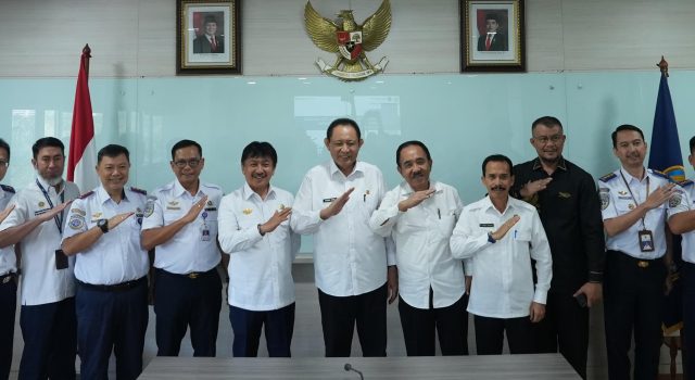 Ditjen Hubud Dukung Pemprov Gorontalo Jadikan Bandar Udara Djalaluddin Sebagai Embarkasi Haji Ditjen Hubud Dukung Pemprov Gorontalo Jadikan Bandar Udara Djalaluddin Sebagai Embarkasi Haji