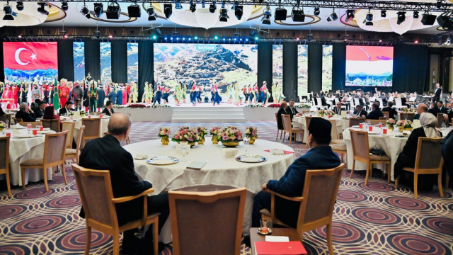 Jamuan Makan Malam Kenegaraan: Nada Persahabatan Indonesia–Turkiye Menggema di Ankara Jamuan Makan Malam Kenegaraan: Nada Persahabatan Indonesia–Turkiye Menggema di Ankara