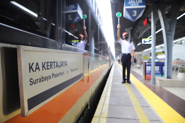 Kereta Api, Sahabat Mobilitas Rakyat Kereta Api, Sahabat Mobilitas Rakyat