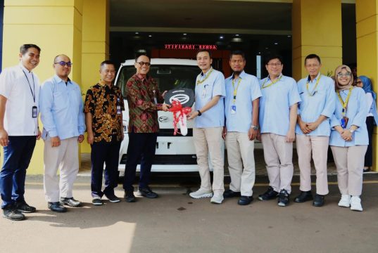 Direktorat Jenderal Perhubungan Darat Terima Hibah Kendaraan Dari PT Astra Daihatsu Motor Untuk Penguatan Layanan Uji Emisi