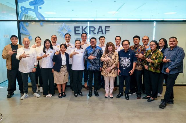 Menteri Ekraf Bersama APINDO dan KADIN Bangun Sinergi Tingkatkan Ekonomi Kreatif Menteri Ekraf Bersama APINDO dan KADIN Bangun Sinergi Tingkatkan Ekonomi Kreatif