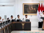 Presiden Prabowo Pimpin Sidang Kabinet Paripurna Bahas Evaluasi Semester Pertama Pemerintahan