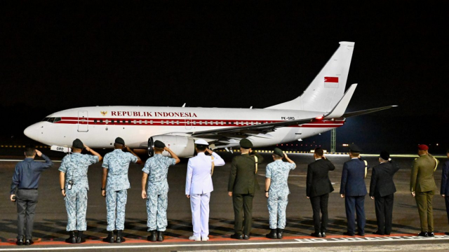 Bertolak dari Singapura, Presiden Prabowo Lanjutkan Lawatan ke Rusia Bertolak dari Singapura, Presiden Prabowo Lanjutkan Lawatan ke Rusia