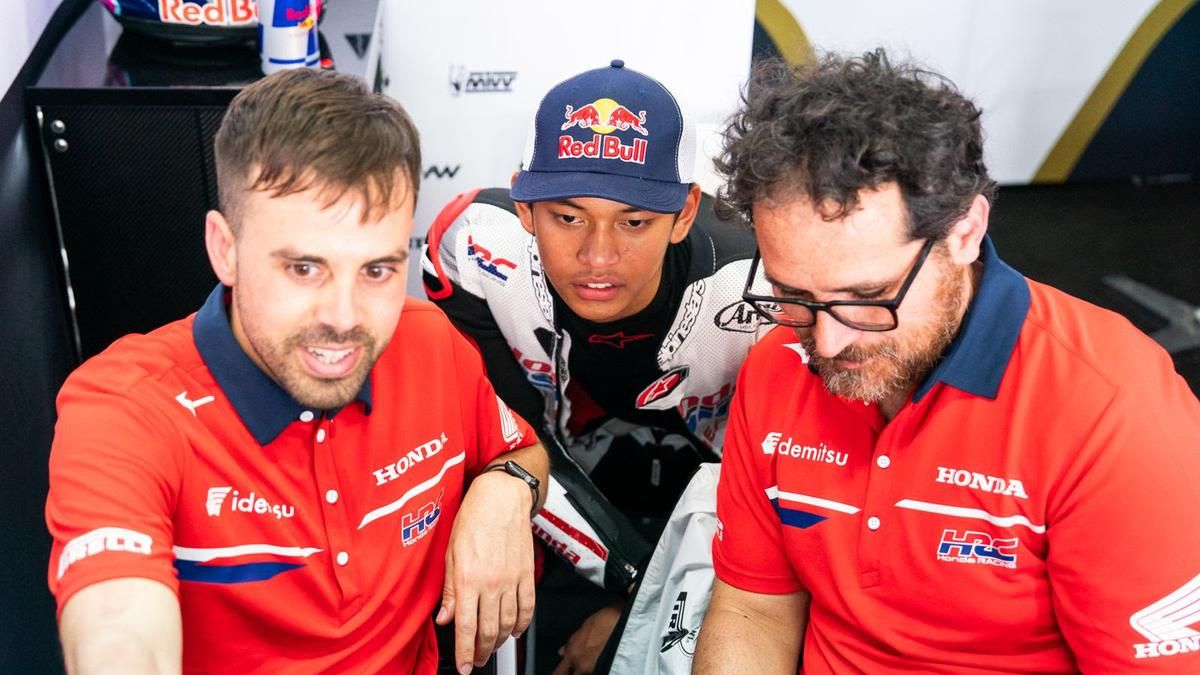 Veda Ega Pratama Tampil Gemilang di Kualifikasi Moto3 Thailand