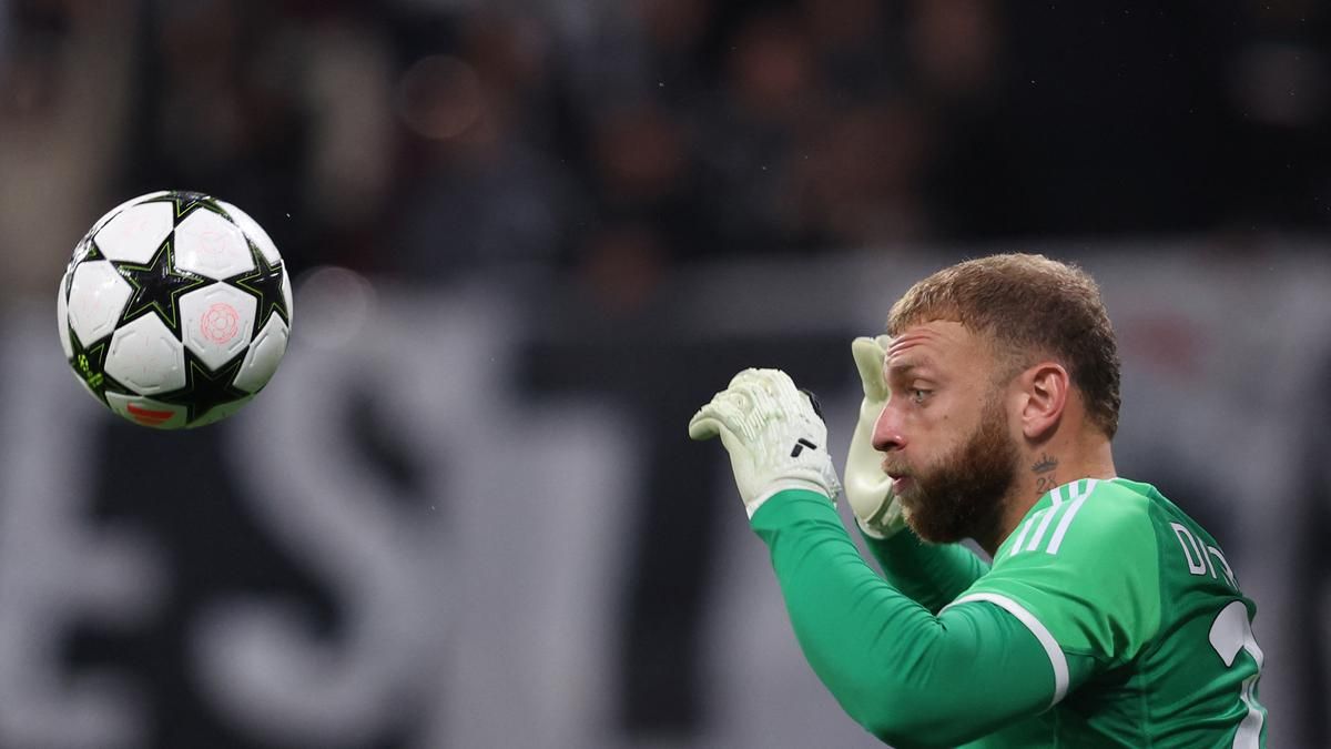 Michele Di Gregorio Nonaktifkan Komentar Akibat Hujatan