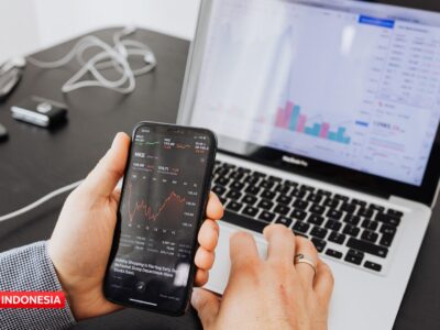IHSG Terkapar ke Level 8.103, Intip Strategi Lawan Arus dan Rekomendasi Saham Potensial Cuan Hari Ini