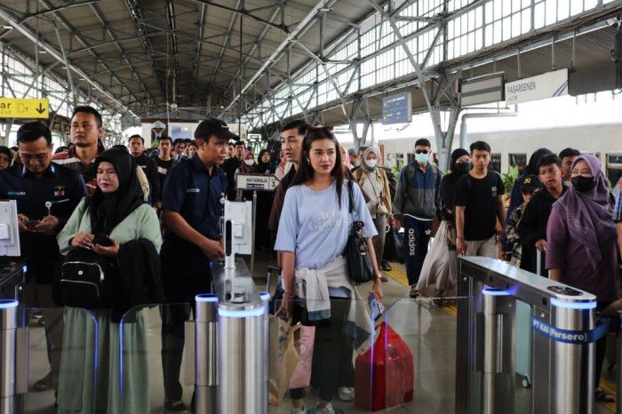 Tren Mudik 2026: Pemesanan Tiket Lebih Awal dan Liburan