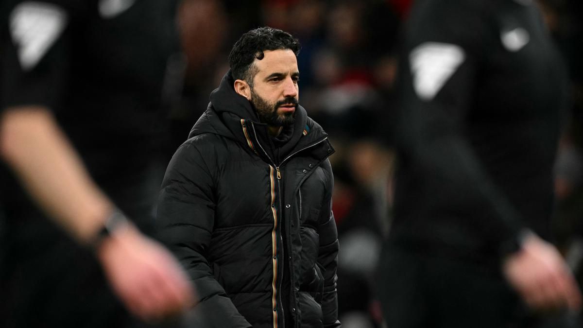 Manchester United Tanggung Biaya Pemecatan Amorim Rp362 Miliar