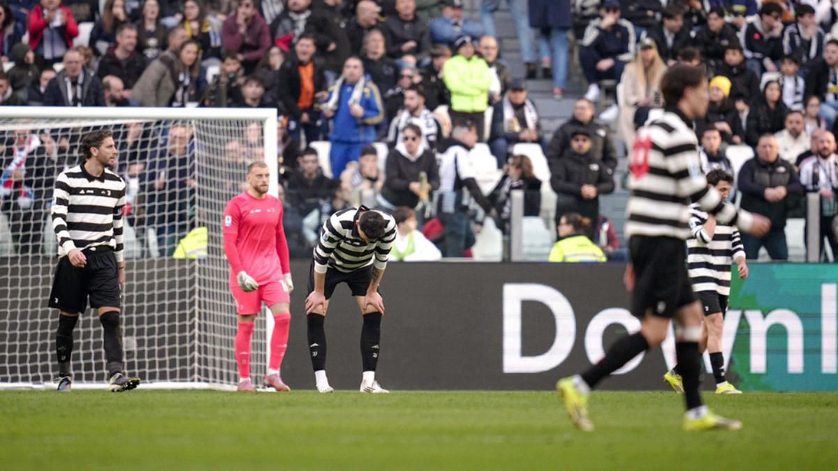 Fans Juventus Marah Usai Tim Kalah dari Como