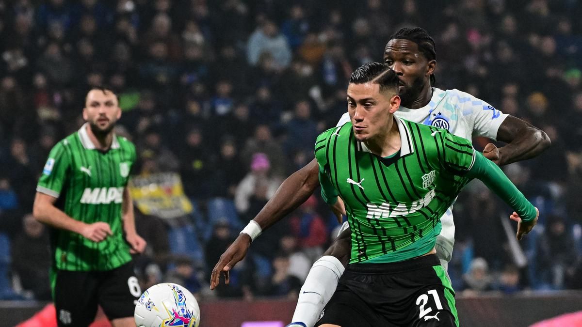Jay Idzes Bantu Sassuolo Raih Kemenangan atas Hellas Verona