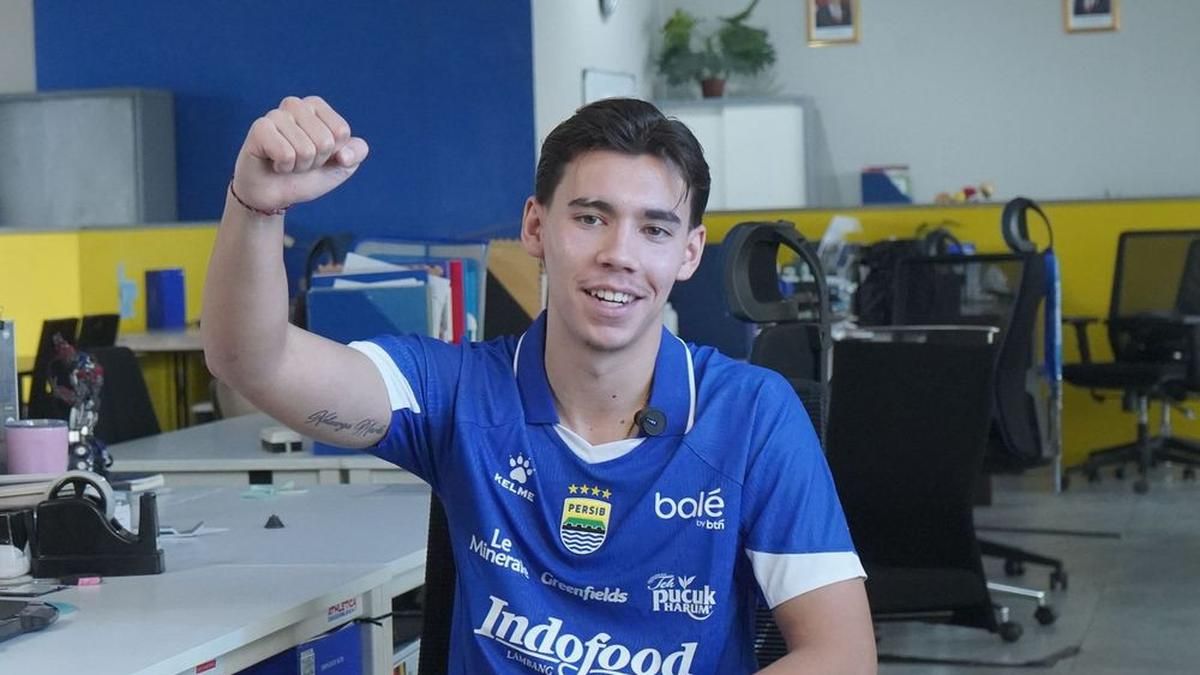 Dion Markx Jalani Debut Bersama Persib Bandung