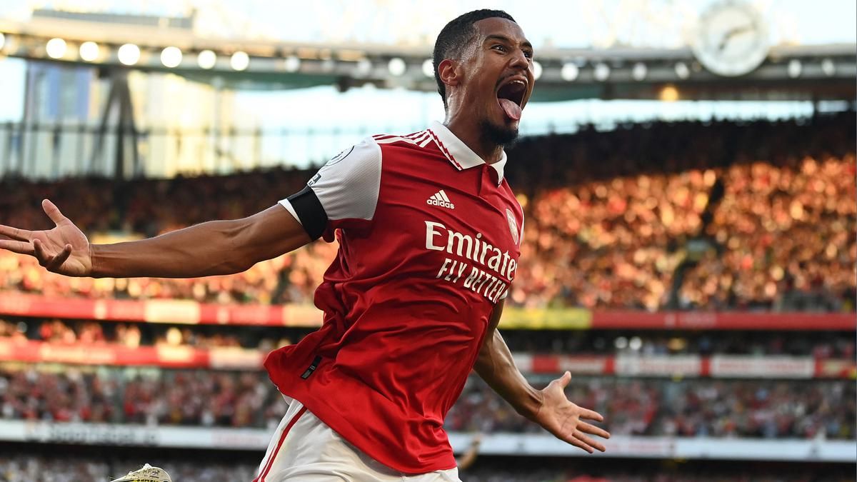Saliba Cetak Rekor, Arsenal Libas Tottenham 4-1